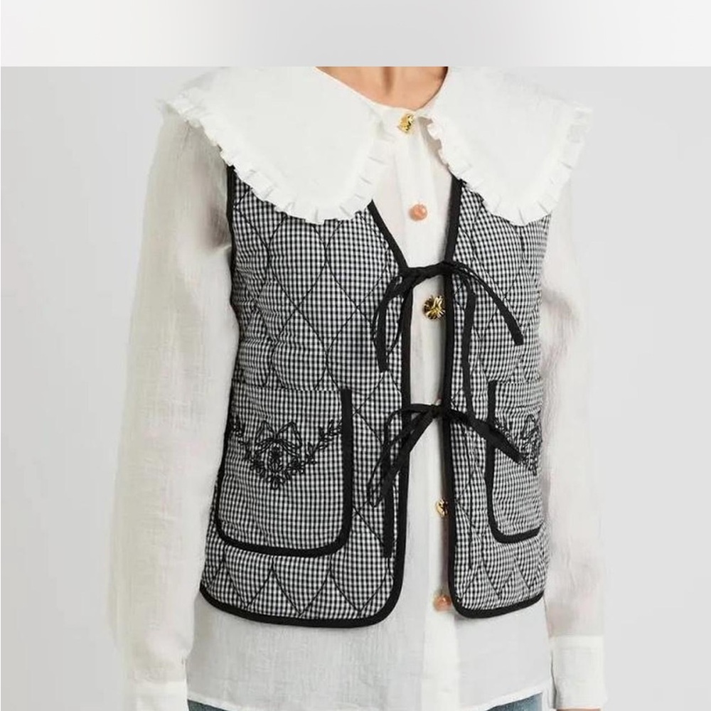 Damson Madder Arte Reversible Gilet in Black Gingham
